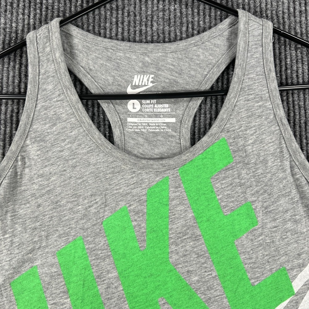 Nike Shirt  Womens Size Large Gray Sleeveless Tank Top‎ Slim Fit Activewear